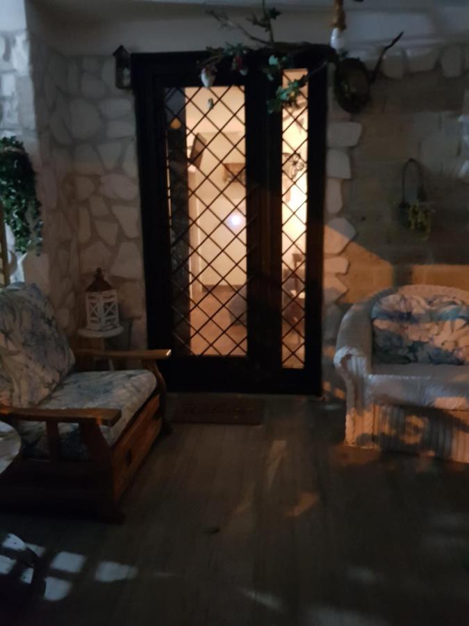 カステル・ヴォルトゥルノ Mari En Bed & Breakfast エクステリア 写真